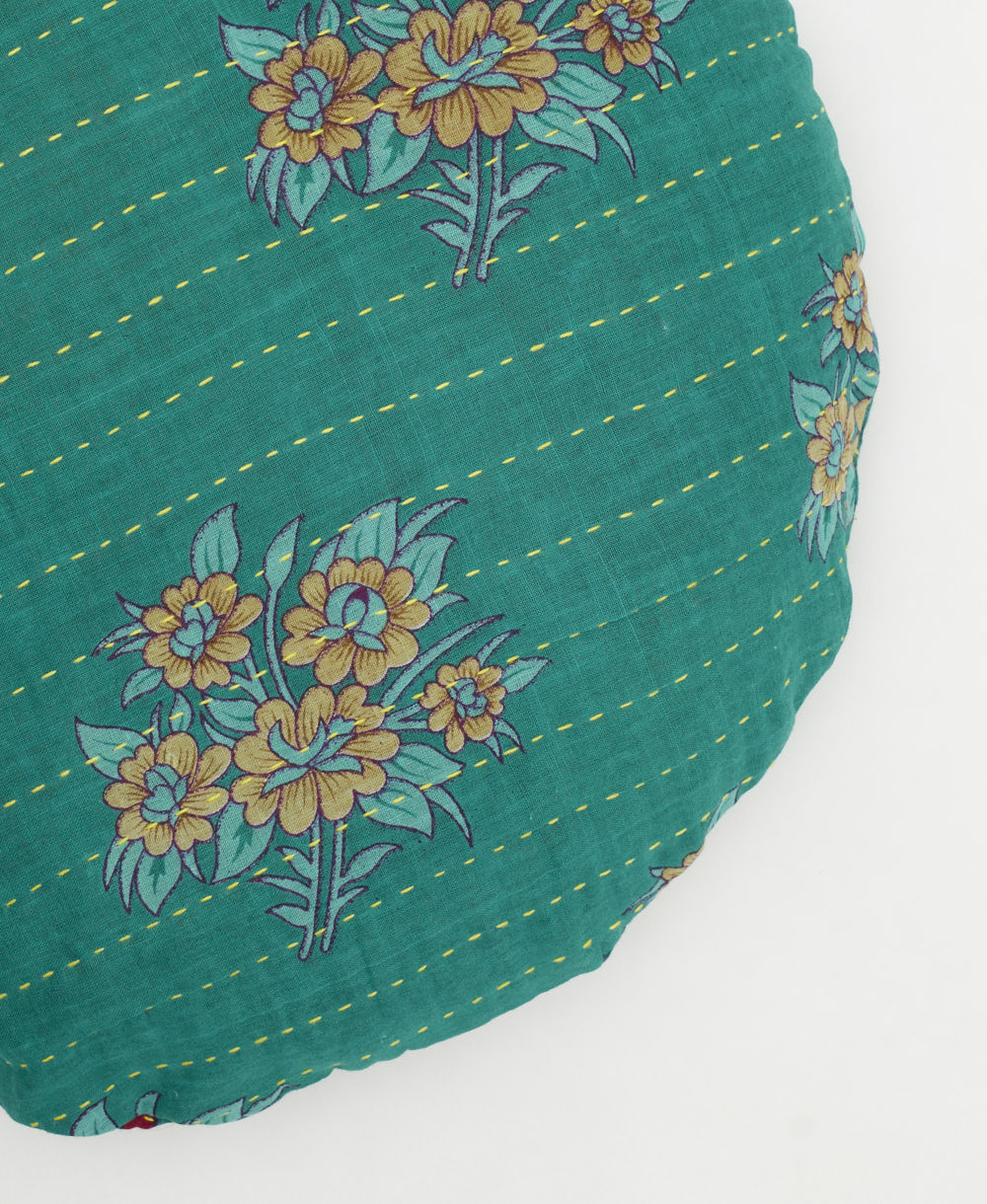 Kantha Round Pillow - No. 250512 - Image 3