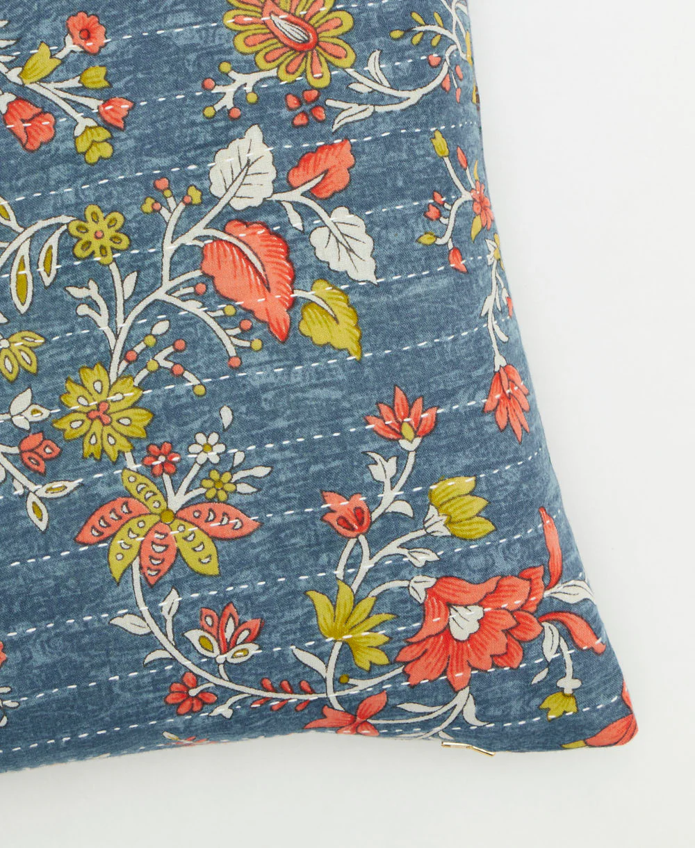 Medium Kantha Throw Pillow - No. 260209 - Image 3