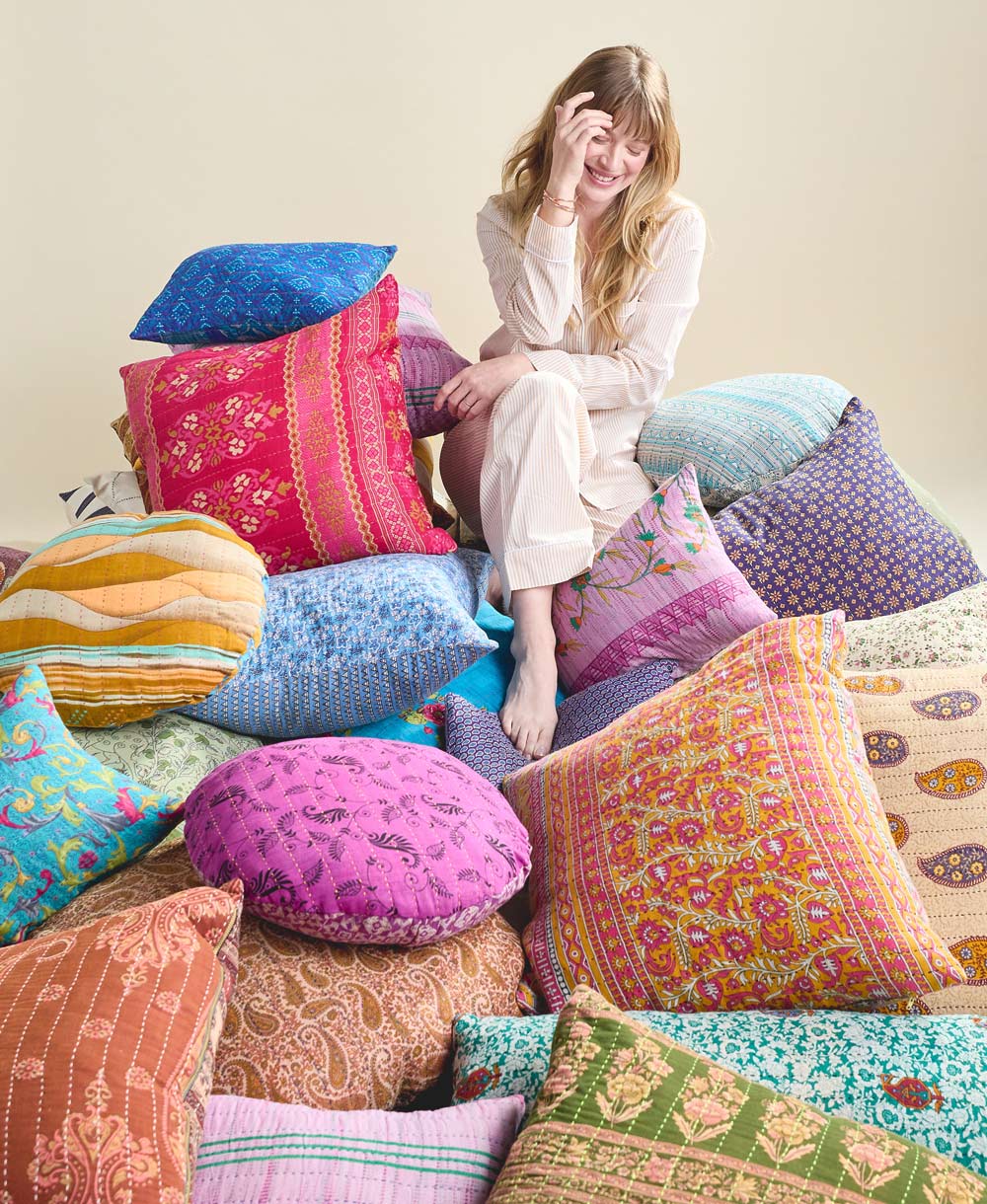 Kantha Lumbar Pillow - No. 250304 - Image 4