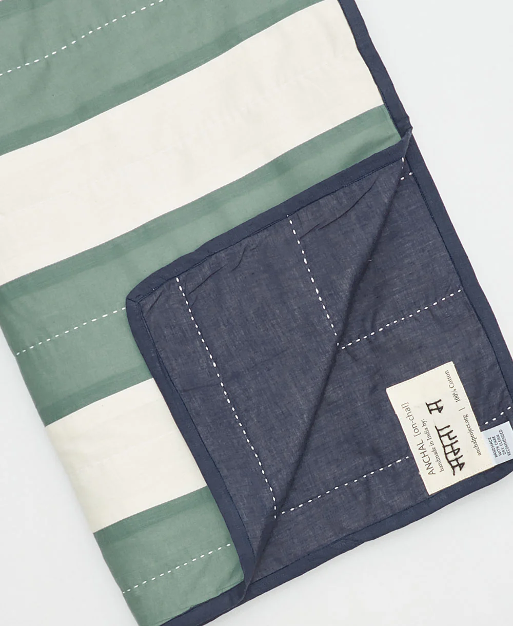 Offset Patchwork Quilt - Navy - Image 5